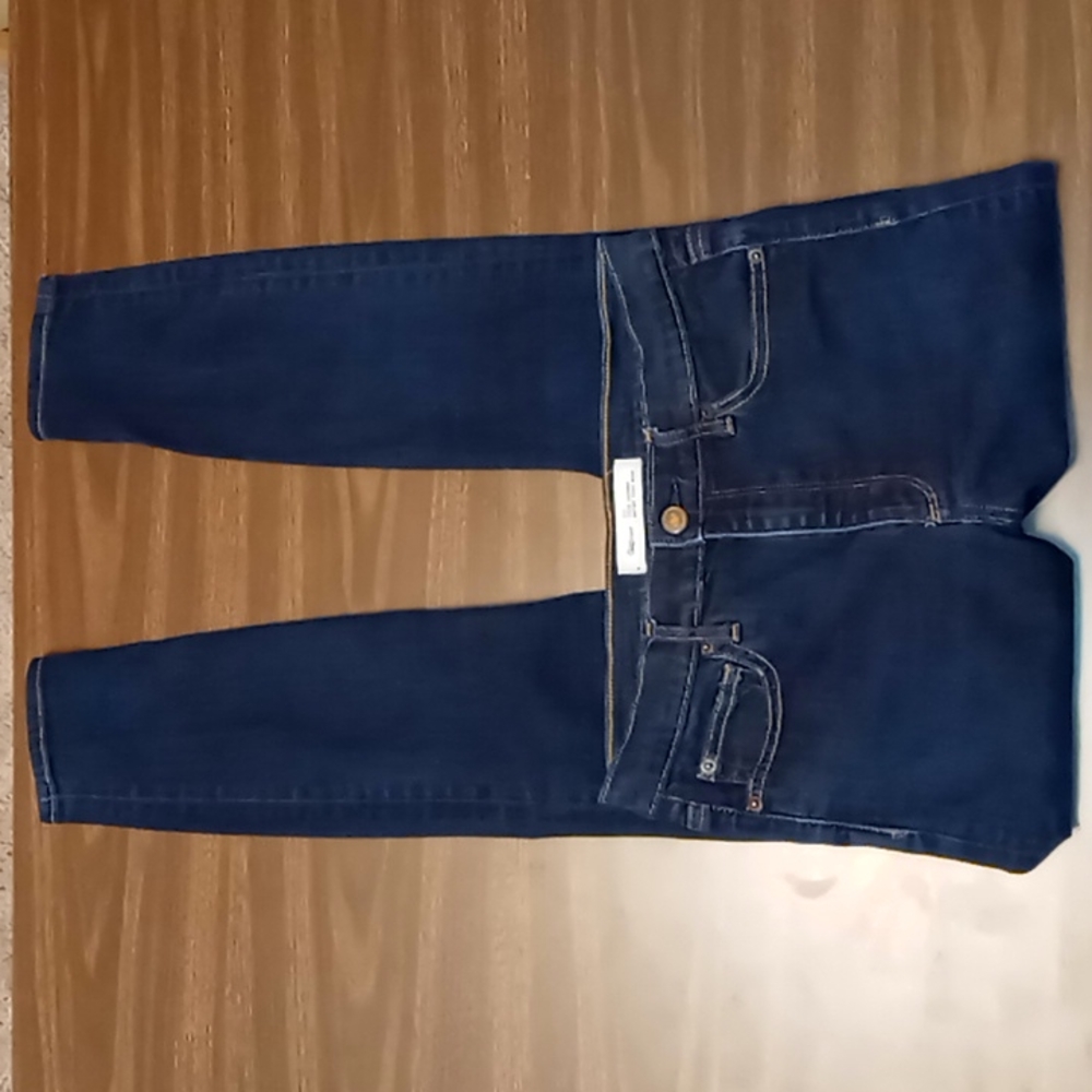 Gap, True Skinny, Super High Rise Size 28L Jeans